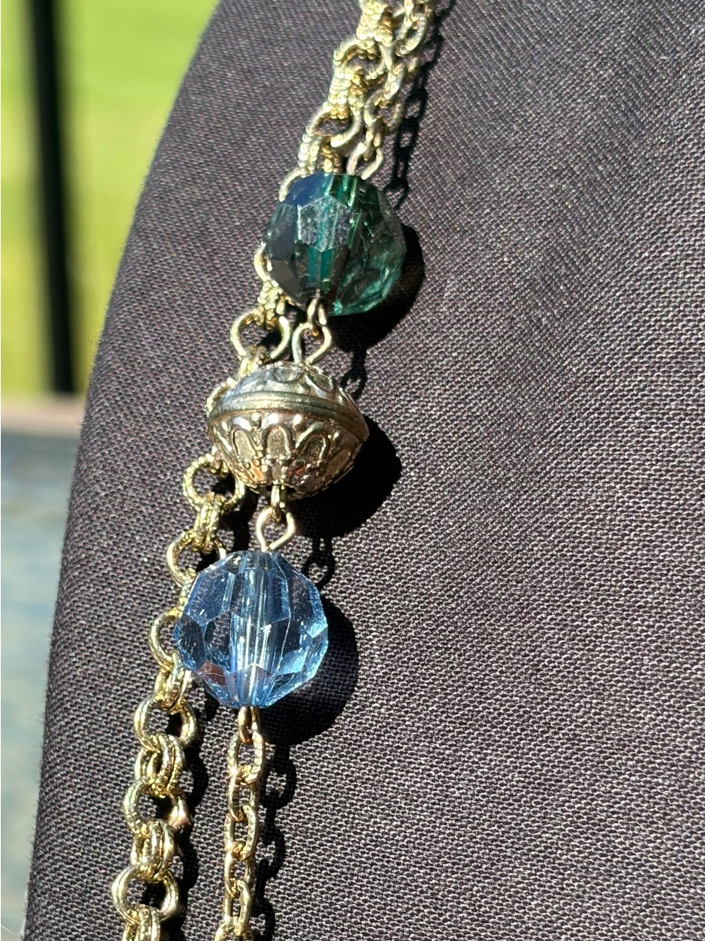 Vintage 1928 Jewelry Co Double Strand Blue Glass Bead Layered Necklace Gold Tone - Picture 3 of 9